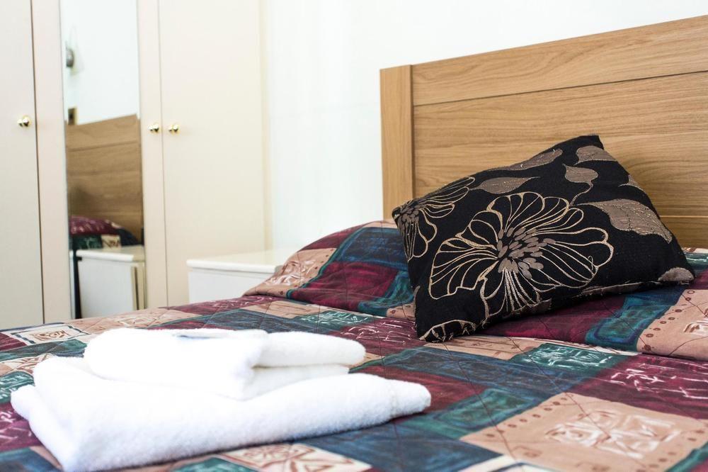 Oyo Ridgeway Hotel Chingford Eksteriør bilde