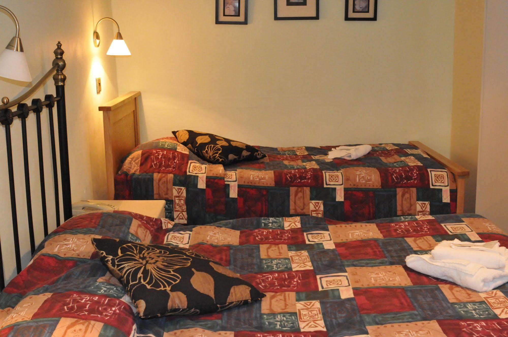 Oyo Ridgeway Hotel Chingford Eksteriør bilde