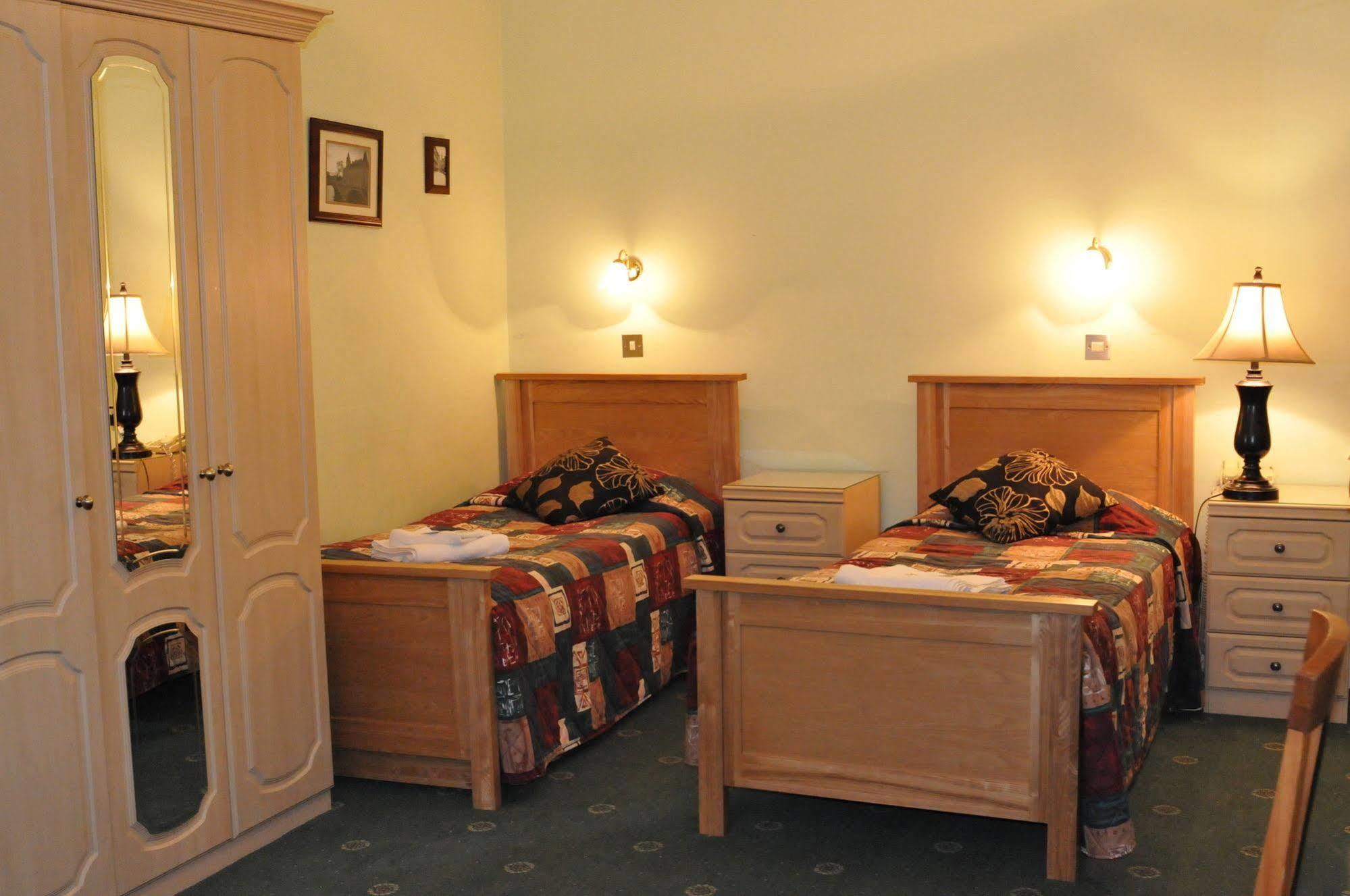 Oyo Ridgeway Hotel Chingford Eksteriør bilde